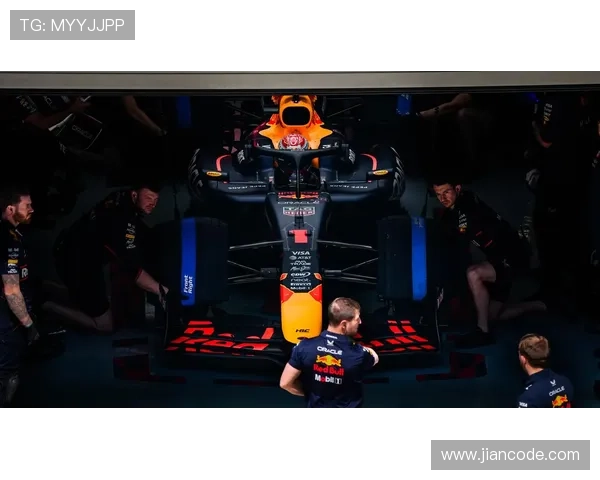F1赛车季节重启:新赛季阵容变化与赛道技术革新全面解析 F1赛车季节重启:新赛季阵容变化与赛道技术革新全面解析