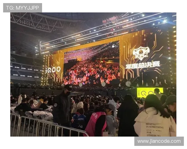 全球电竞盛典揭幕各大战队巅峰对决引爆年轻观众热情 全球电竞盛典揭幕各大战队巅峰对决引爆年轻观众热情