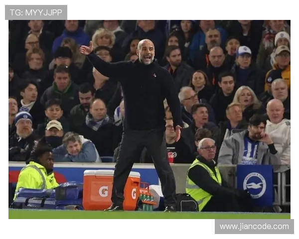 曼联英超赛季最新战绩解析 揭示球队表现起伏与关键赛事转折 曼联英超赛季最新战绩解析 揭示球队表现起伏与关键赛事转折