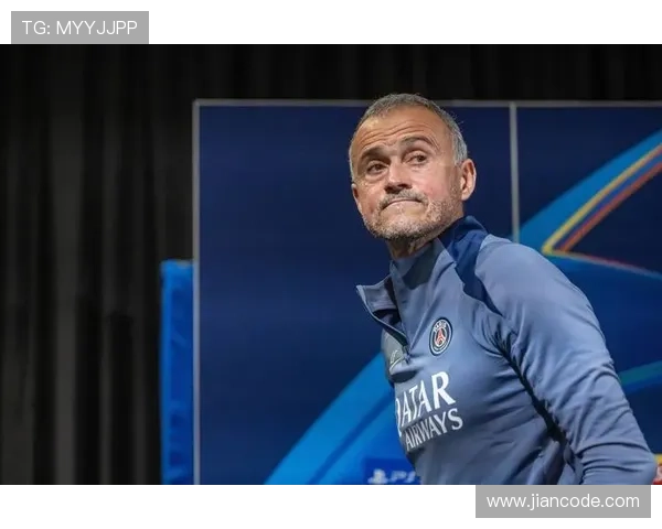 巴黎圣日耳曼俱乐部崛起与现代足球商业化发展全景深度趋势分析 巴黎圣日耳曼俱乐部崛起与现代足球商业化发展全景深度趋势分析