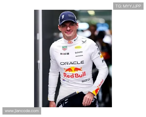 F1赛季再掀高潮 红牛领队透露维斯塔潘2024年新挑战 F1赛季再掀高潮 红牛领队透露维斯塔潘2024年新挑战