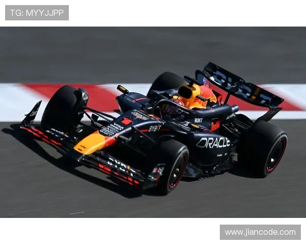 F1赛季迎来激烈角逐 新车设计与技术革新引领未来赛车趋势 F1赛季迎来激烈角逐 新车设计与技术革新引领未来赛车趋势