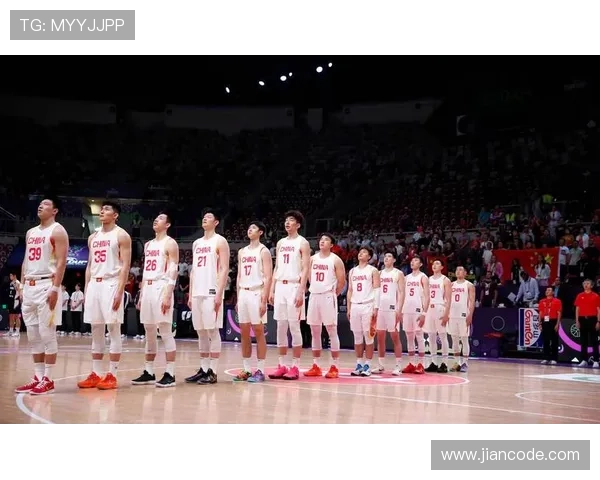 中国男篮逆袭获胜力克日本队 晋级亚洲杯四强展现新生力量
