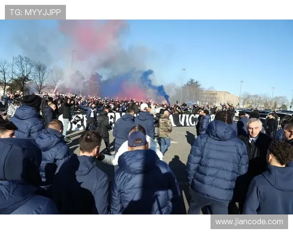 欧洲豪门鏖战再起国家德比巅峰对决震撼全场引爆球迷热情盛况空前